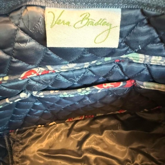 Vera Bradley Blue Floral Quilted Shoulder Bag Retired Pattern - Picture 6 of 10